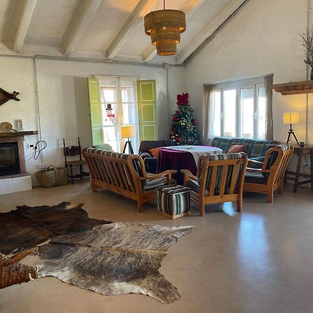 Cortijo Huerta Galindo Guest House Alanis Exterior photo